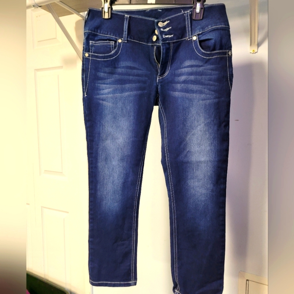 Premium Vanity Collection Woman's size 30
